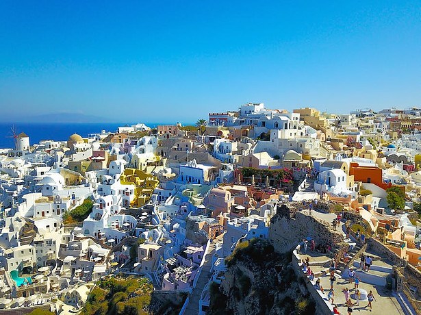 day-trips-crete-to-Santorini